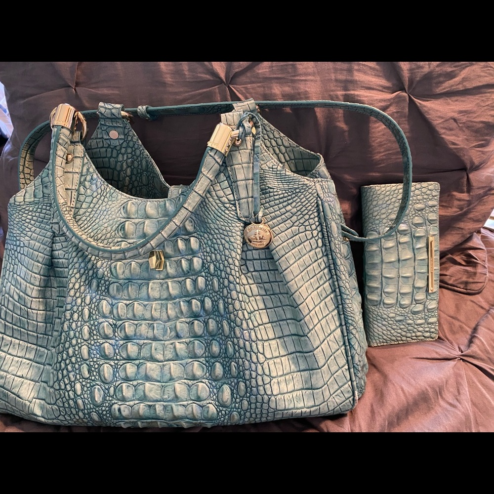 Brahmin purse and matching wallet